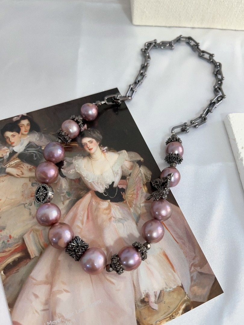 #PN1119 Freshwater Pearl Necklace| Butterfly 🦋| Gothic Style| Halloween 👻 Party| 47cm Flexible Length| Blueberry Baroque 11-13mm Lustrous| Natural Flaws