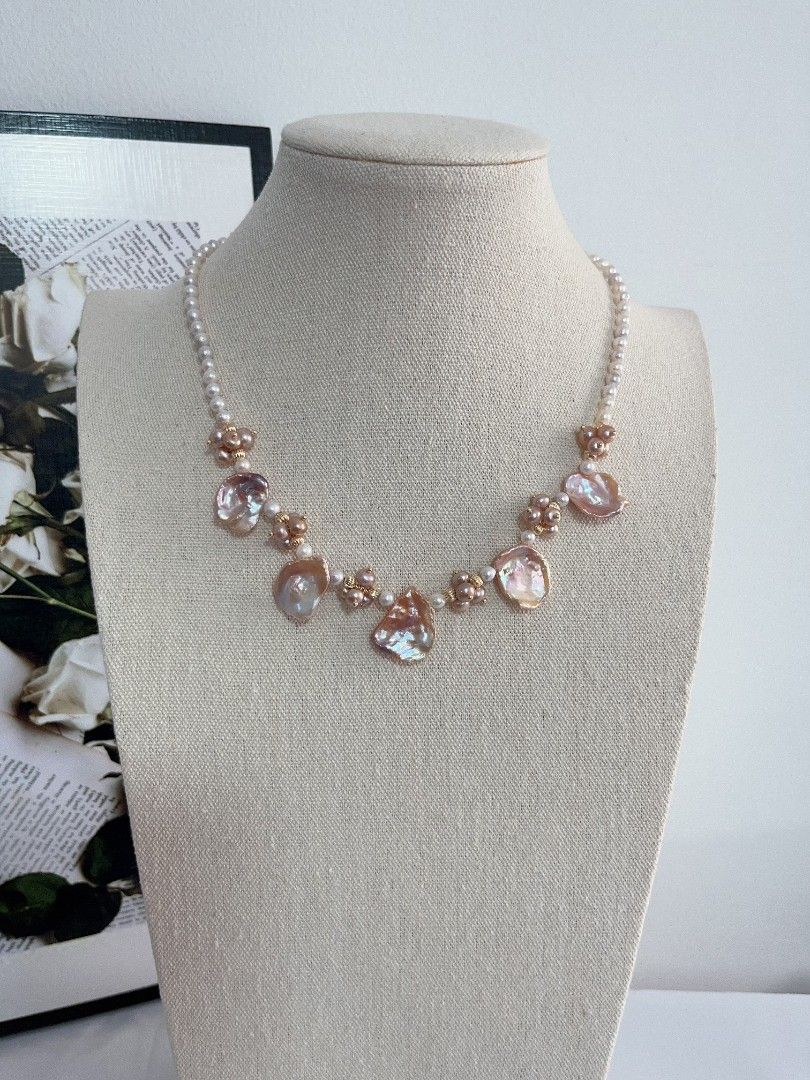 #PN1120 [Floral Series] Freshwater Pearl Necklace| 43+5cm| 4mm Wrinkle Baroque Pearl| 20mm Big Lustrous Petals| Chunky Floral| Heart 💕 Clasp| Dancing Flowers at Your Neck