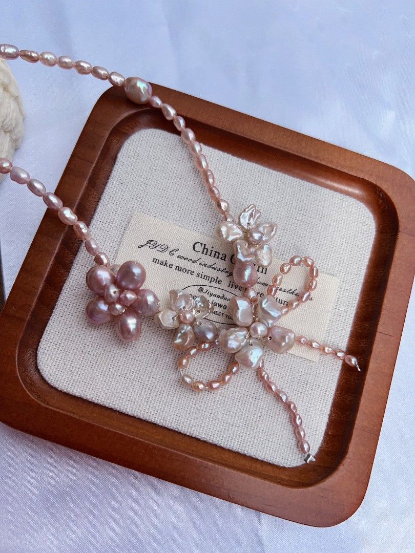 #PN1161 Freshwater Pearl Necklace| Pink Four Flowers 🌸| Ribbon 🎀 Design| Excellent Lustre|Perfect for Gift 💐