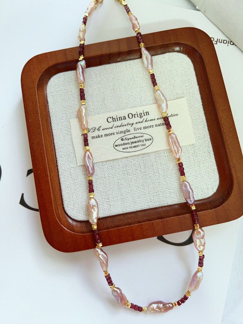 #PN1163 Freshwater Pearl Necklace| Garnet Mini Square|Lustrous Keshi Pearl| Christmas Gift 💐