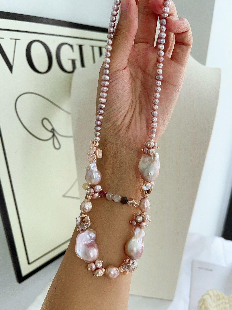 #PN1169 [Floral Series] Freshwater Pearl Necklace| Classic Fishtail Baroque Pearl with Floral Design| 51cm| Lustrous| Pink Purple Shade| Christmas Gift 💐