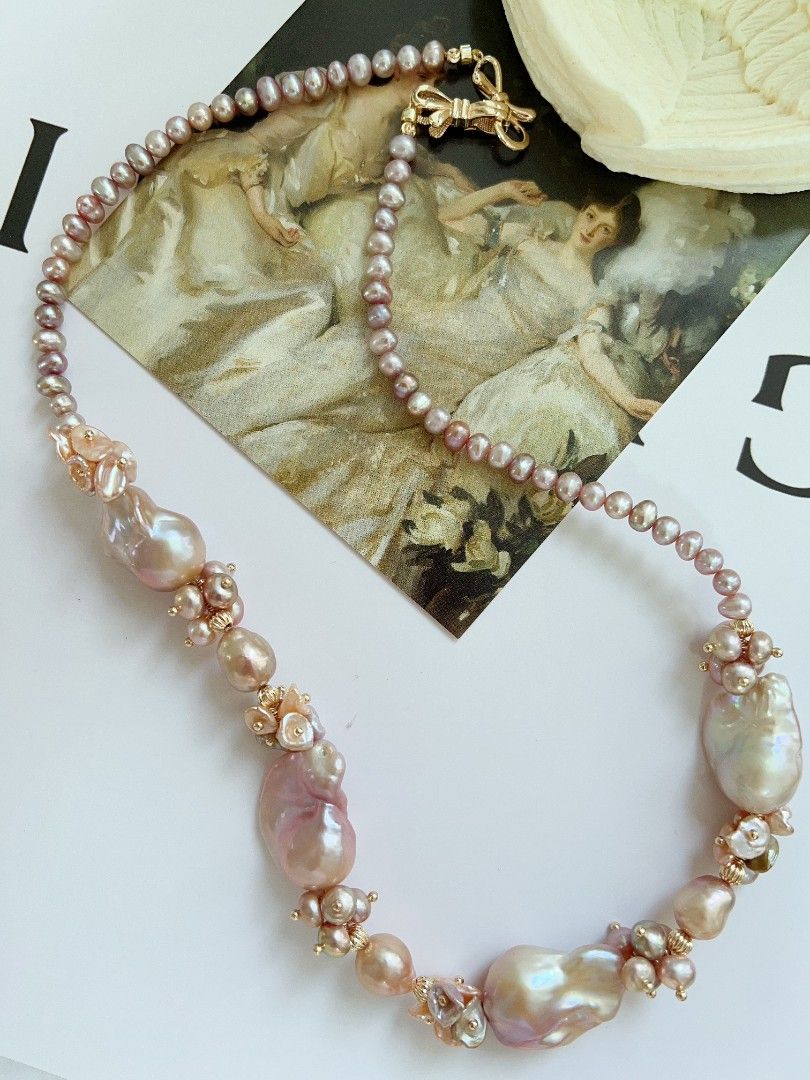 #PN1169 [Floral Series] Freshwater Pearl Necklace| Classic Fishtail Baroque Pearl with Floral Design| 51cm| Lustrous| Pink Purple Shade| Christmas Gift 💐