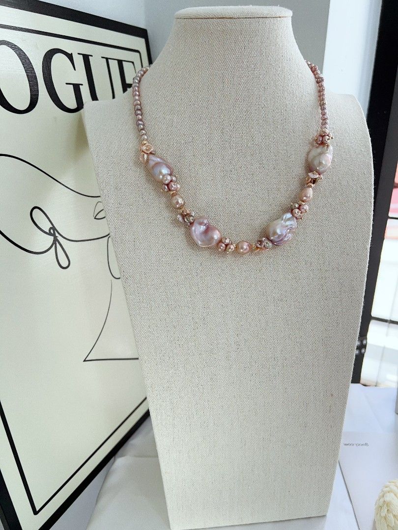 #PN1169 [Floral Series] Freshwater Pearl Necklace| Classic Fishtail Baroque Pearl with Floral Design| 51cm| Lustrous| Pink Purple Shade| Christmas Gift 💐