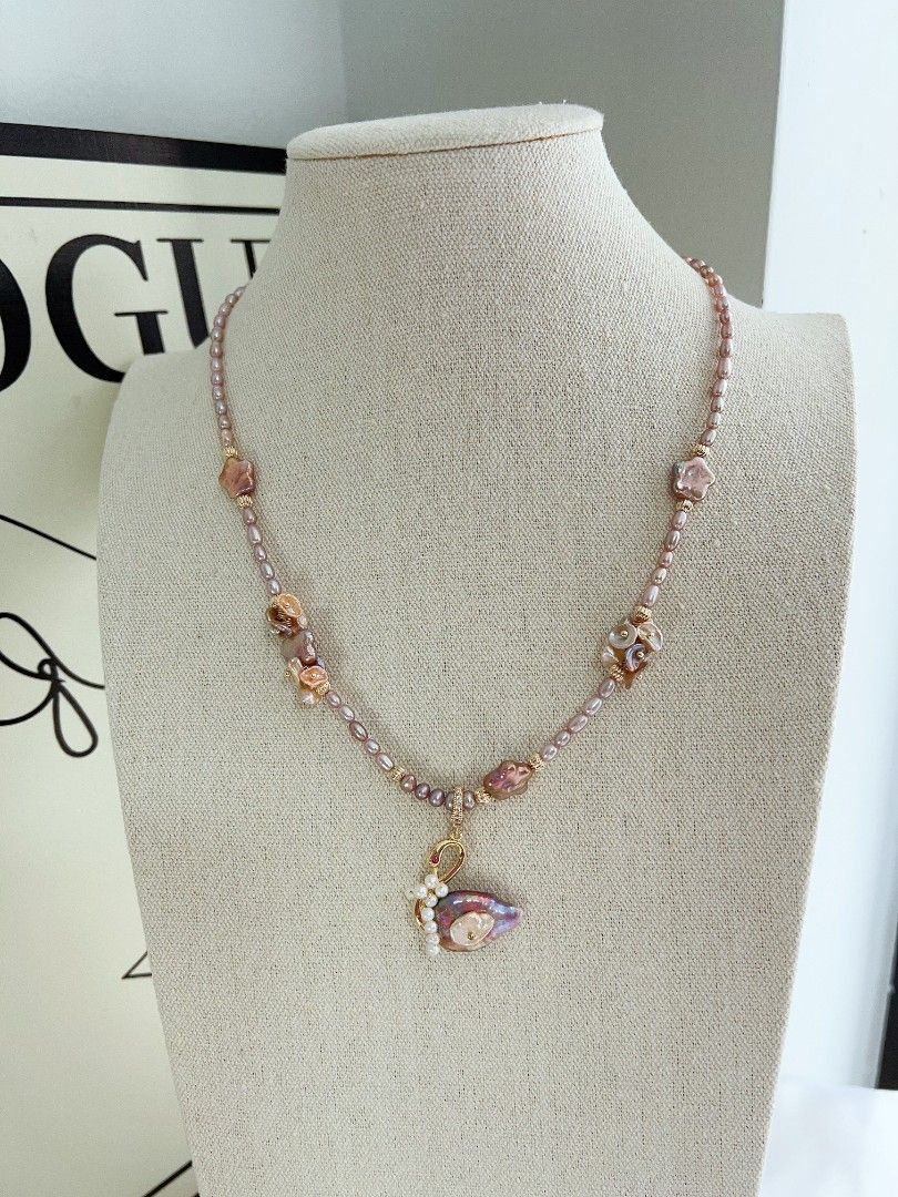#PN1170 [Floral Series] Freshwater Pearl Necklace| Flower-wearing Swan| Detachable Pendant| ⭐ Shape Baroque| Purple Shade| 50+5cm| Wedding Gift 🎁