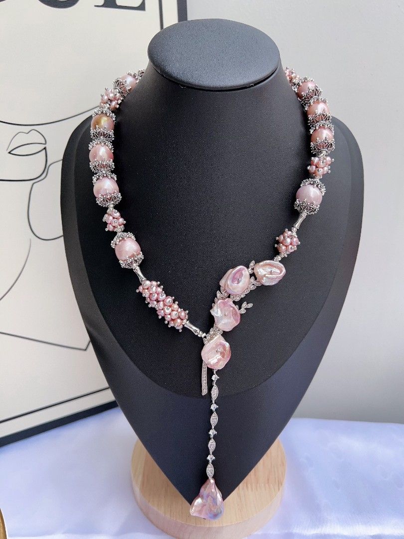 #PN1174 [Floral Series] Freshwater Pearl Necklace| Lavender Garden| 12mm-14mm Big Baroque Pearl| 45cm| Fishtail Baroque Pearl Dangling Pendant| |Big Pink Purple Petals| Luxury Taste