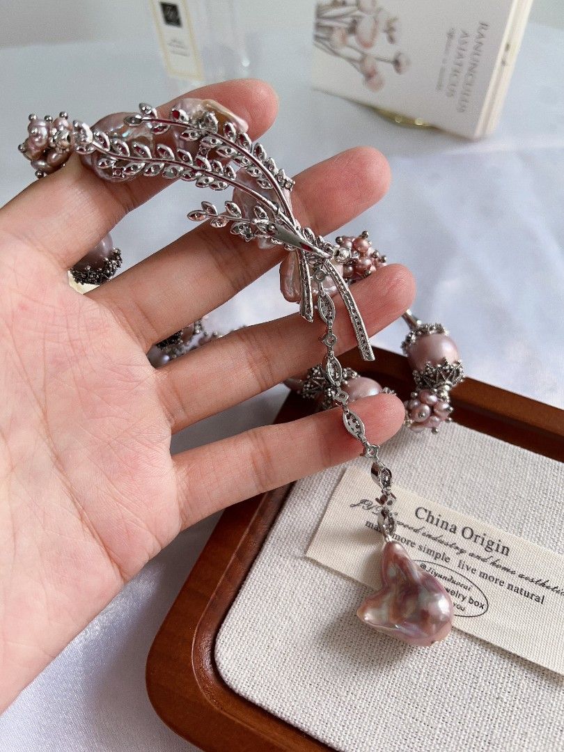 #PN1174 [Floral Series] Freshwater Pearl Necklace| Lavender Garden| 12mm-14mm Big Baroque Pearl| 45cm| Fishtail Baroque Pearl Dangling Pendant| |Big Pink Purple Petals| Luxury Taste