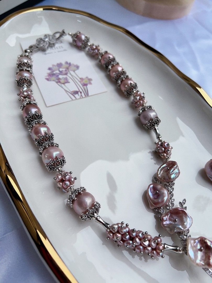 #PN1174 [Floral Series] Freshwater Pearl Necklace| Lavender Garden| 12mm-14mm Big Baroque Pearl| 45cm| Fishtail Baroque Pearl Dangling Pendant| |Big Pink Purple Petals| Luxury Taste