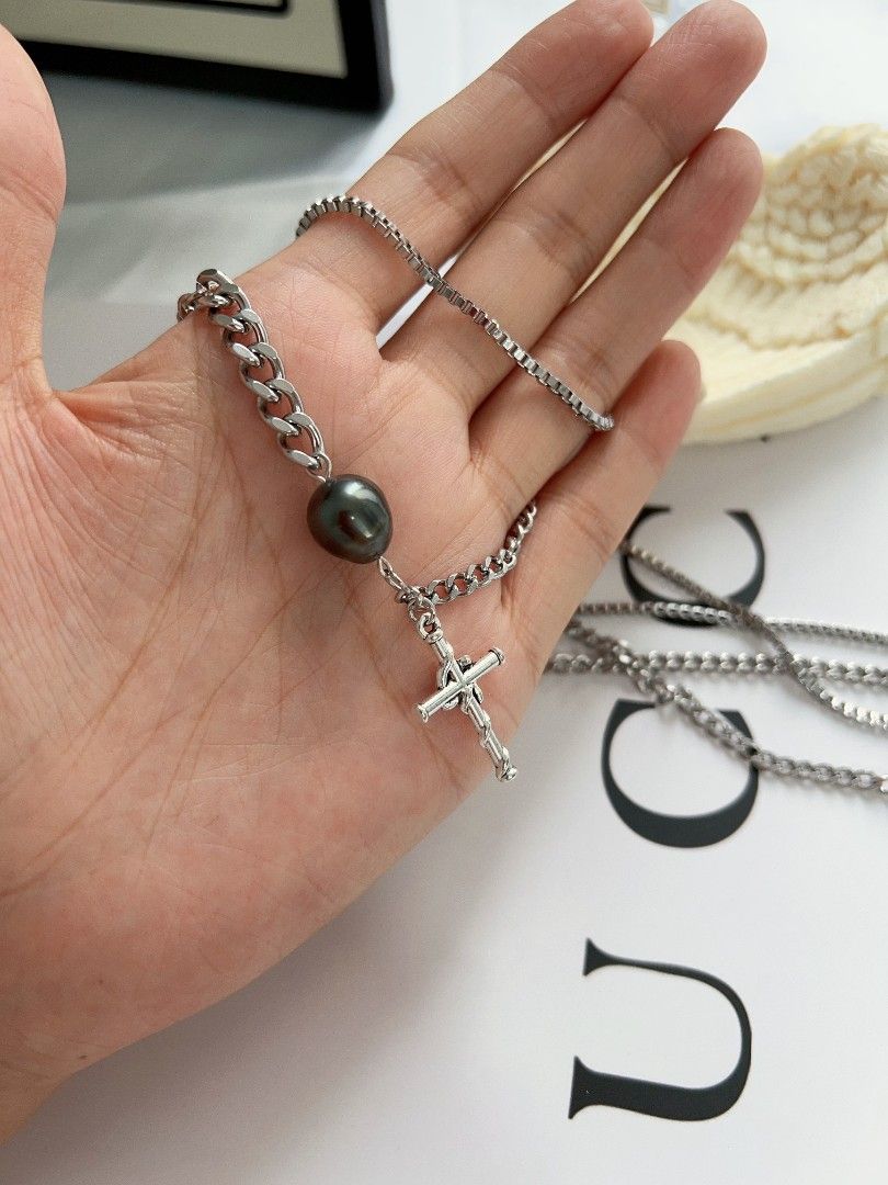 #PN1176 Saltwater Pearl Necklace| Tahitian| Cross Pendant|2-layer Chain Necklace| Clean & Cool Design| Minimalism