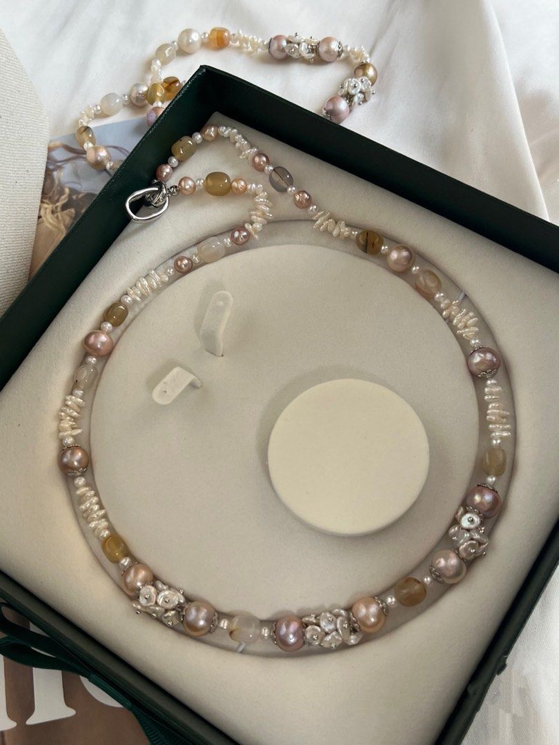 #PN623 [Floral Series] Freshwater Pearl Necklace | Agate| Edison Pearls| Pearl Petals| Gorgeous