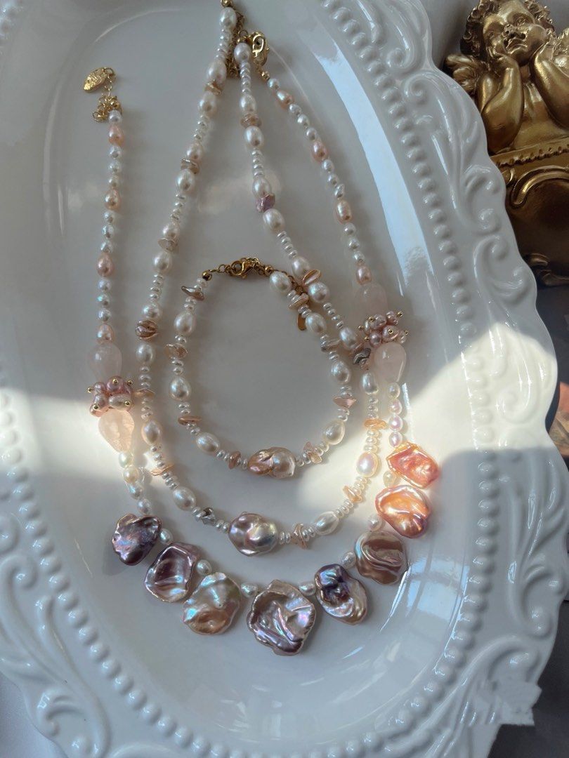 #PN631 [Floral Series] Freshwater Pearl Necklace & Bracelet Set | Chunky Rice Pearl| Layered Petal| Lustrous Big Colorful Petal| Rose Quartz Skull