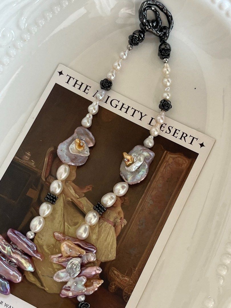 #PN639 [Floral Series] Freshwater Pearl Necklace | Petal on Pearl | Fishtail Baroque Pearl | Lute & Rose