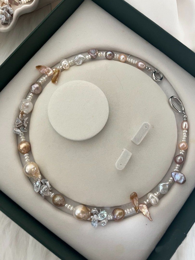 #PN645 [Floral Series] Freshwater Pearl Necklace | Golden-metallic Fishtail & Lute Baroque Pearl | Silver Petal Pearl