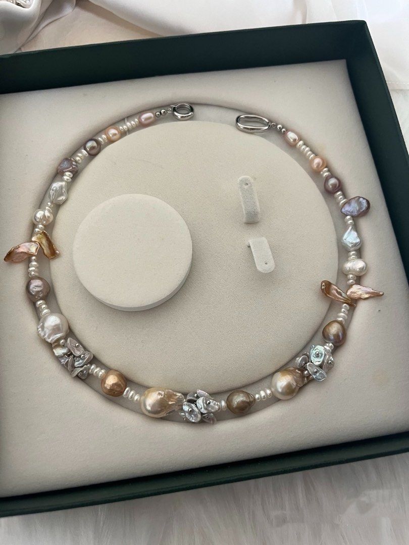 #PN645 [Floral Series] Freshwater Pearl Necklace | Golden-metallic Fishtail & Lute Baroque Pearl | Silver Petal Pearl