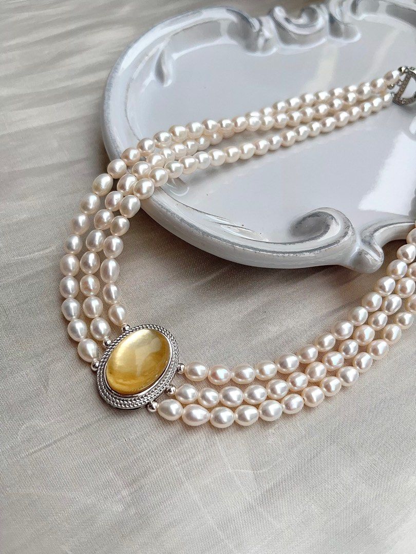 #PN668 Freshwater Pearl Necklace | Yellow Heart| 3-layer| Big Green-Yellow Mica| Lustrous Rice Pearl | Supreme Elegance | Unique