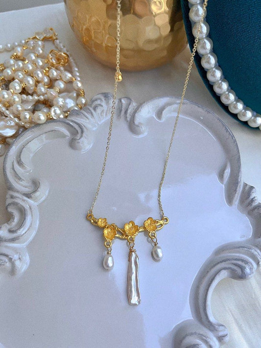 #PN678 Traditional Style |Flower on Branch Design| Freshwater Pearl Necklace | Natural Stone| Lute Shaped| Rice Lustrous Pearl