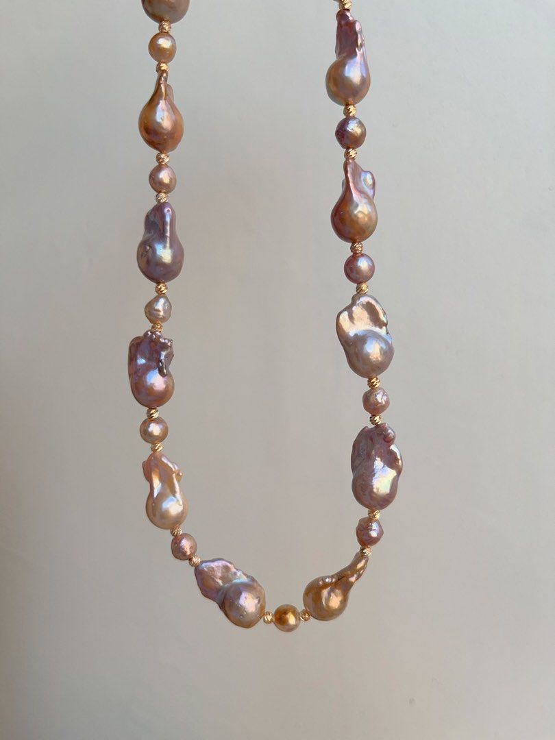 #PN690 Freshwater Pearl Necklace | Rare Medium Sized Fishtail Baroque Pearl | Metallic Lustre| Purple, Grey, Golden| Low-key Standing Out