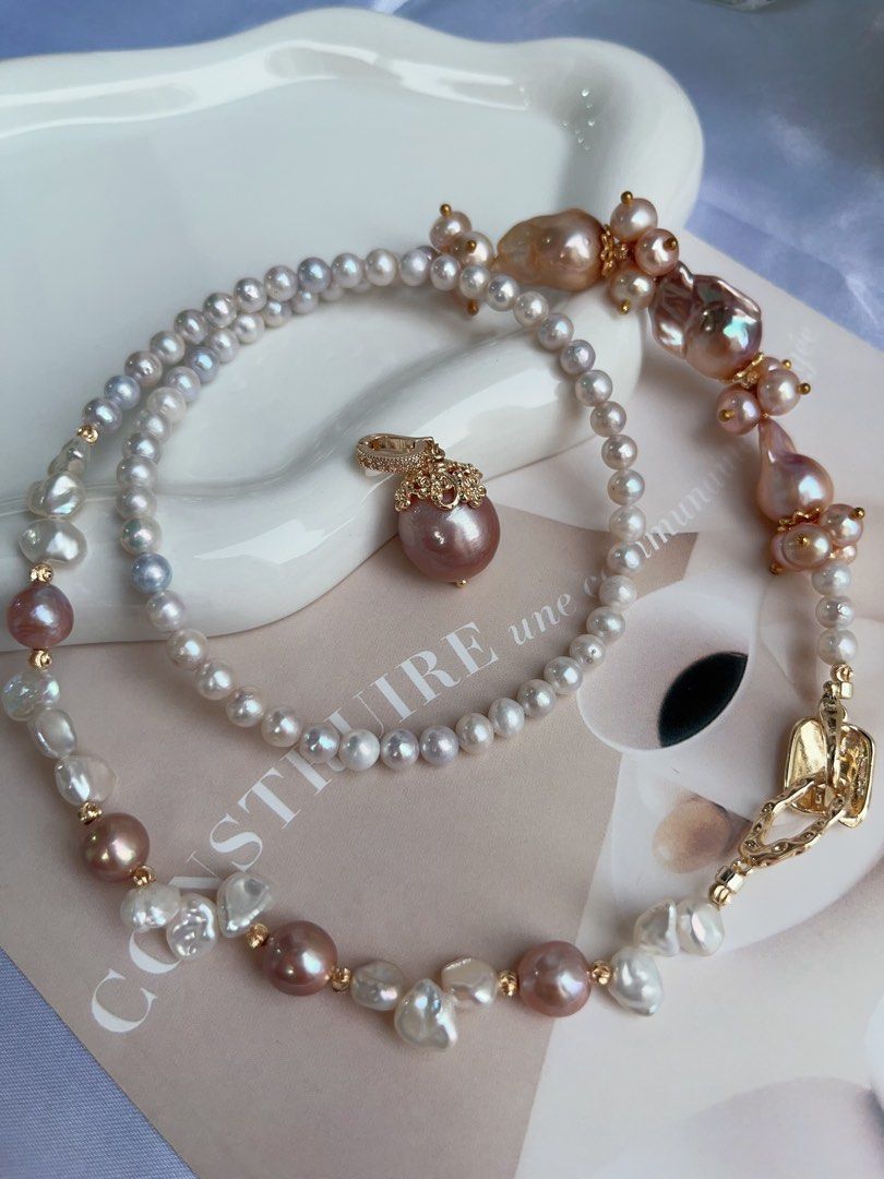 #PN720 [Floral Series] Freshwater Pearl Necklace | Removable Pendant | Wear At Any Length | Lustrous Fishtail Baroque | Avocado Pendant | 56cm Long| Multiple Wear| I Got Styles