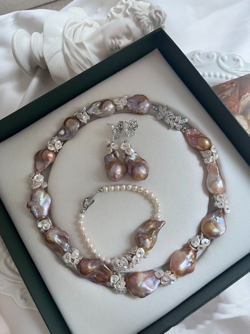 #PN727 [Floral Series] Goddess Crown 👑 | Freshwater Pearl Necklace & Bracelet & Earrings Set| Vintage Shade Fishtail Baroque | White Petals| Golden Lustre| Rare| For Women Who Rise