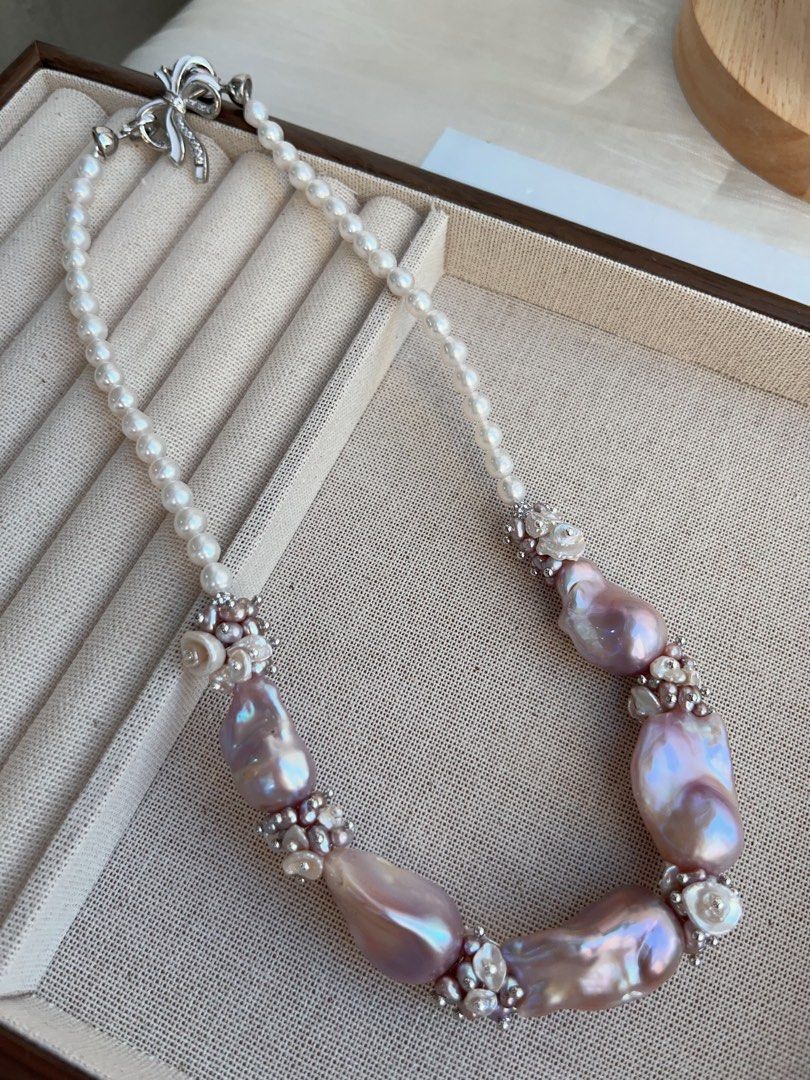 #PN835 [Floral Series] Freshwater Pearl Necklace | Lavender Colour Big Fishtail Baroque | Lustrous | Natural Flaws | White, Purple Petals | Perfect for Wedding 💒