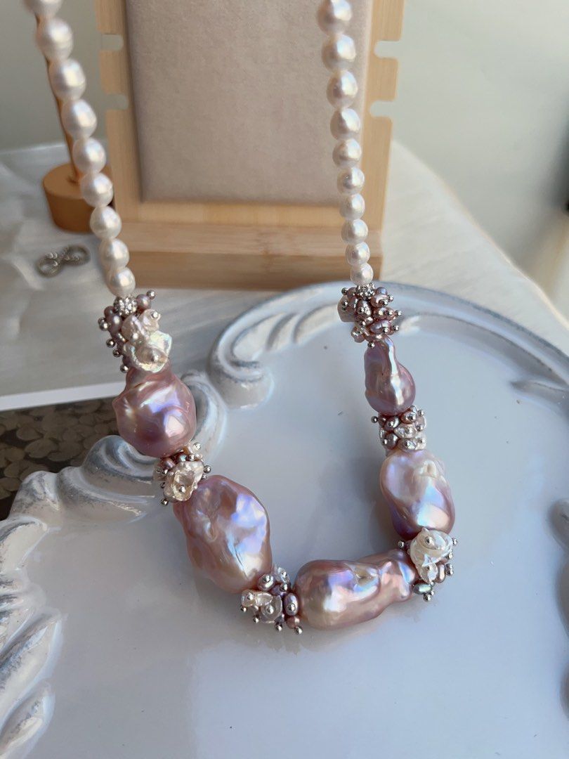 #PN835 [Floral Series] Freshwater Pearl Necklace | Lavender Colour Big Fishtail Baroque | Lustrous | Natural Flaws | White, Purple Petals | Perfect for Wedding 💒
