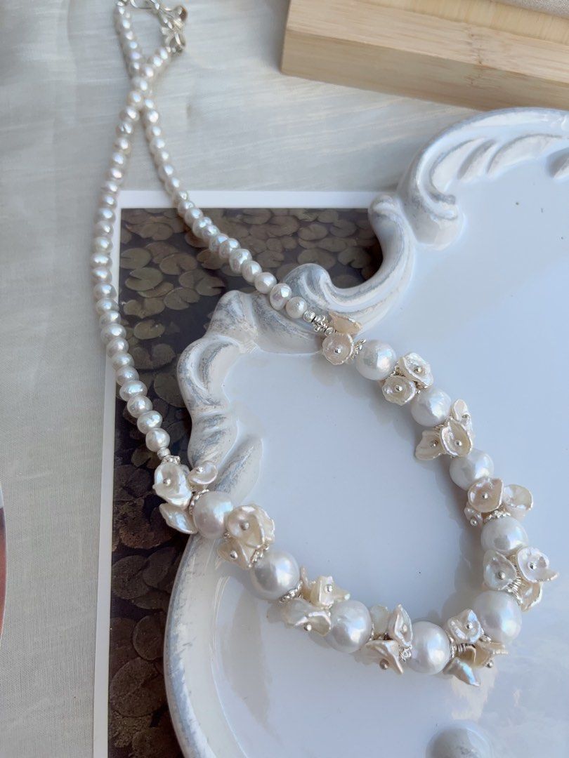 #PN856 [Floral Series] Freshwater Pearl Necklace | Flower Garland on Neck| Petals| Candy Paper Baroque Lustrous | Classic Floral Design| Wedding 💒 Gift