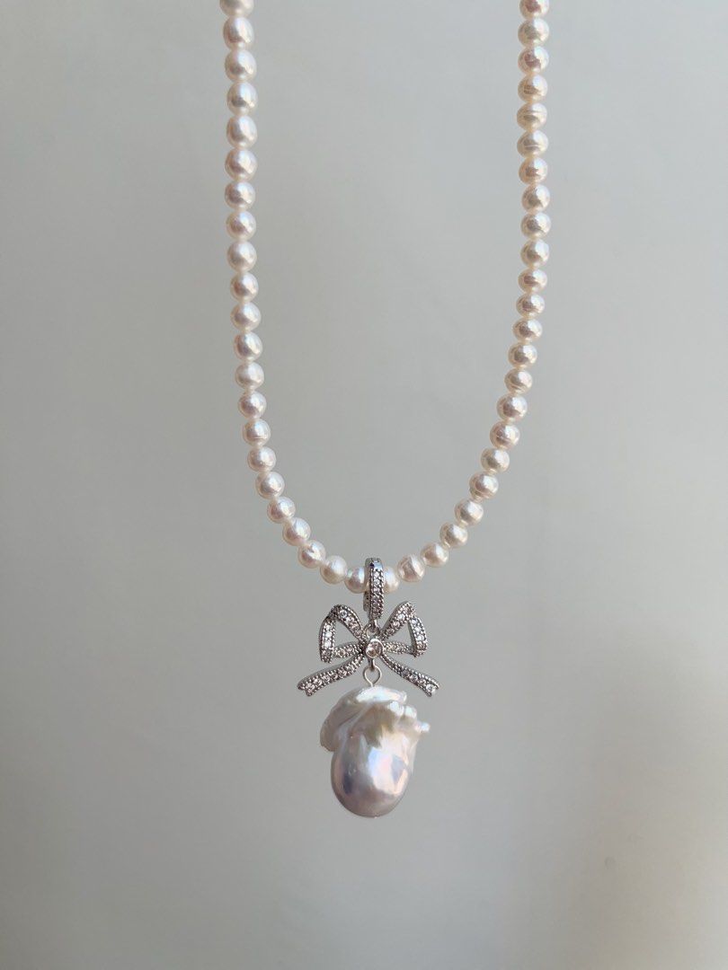 #PN859 Princess On the Run| Freshwater Pearl Necklace | Removable Pendant | 4-5mm Baby Pearl| Grey Blue 23mm Fishtail Baroque | Bow Tie| Lustrous