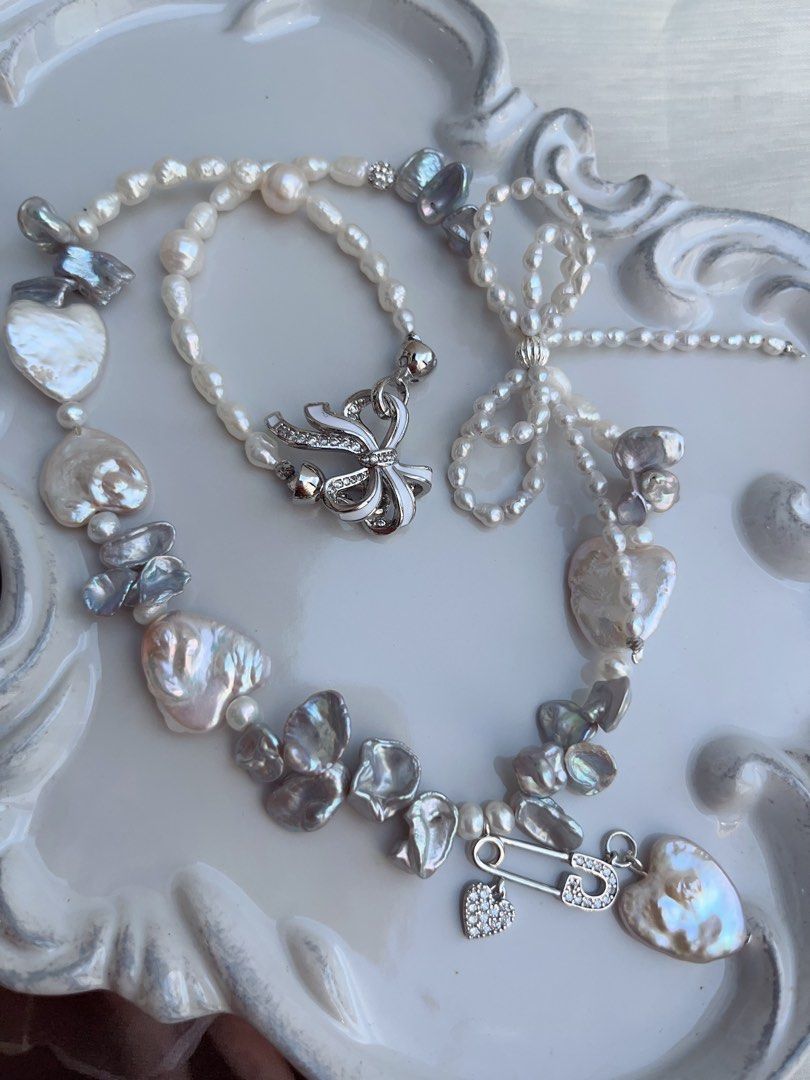 #PN877 Freshwater Pearl Necklace | Heart Baroque | 2-layered Ribbon 🎀 Design | Heart Pendant | Blue-Silver Petals| Appreciating Your Beloved Ones| 🎁