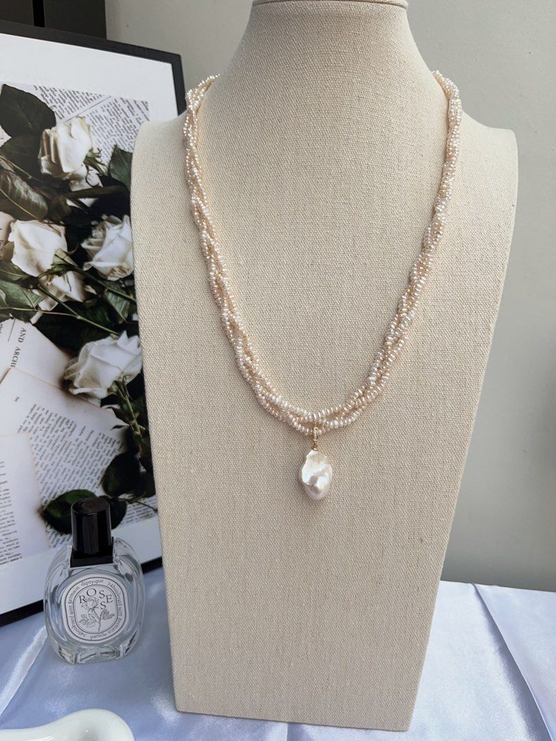 #PN880 Freshwater Pearl Necklace | 3-layer Braided | Detachable Fishtail Baroque Pendant | Lustrous | Baby Baroque | 56cm Long| Elegant & Classic | Simplicity | Anniversary Gift 🎁 Choice