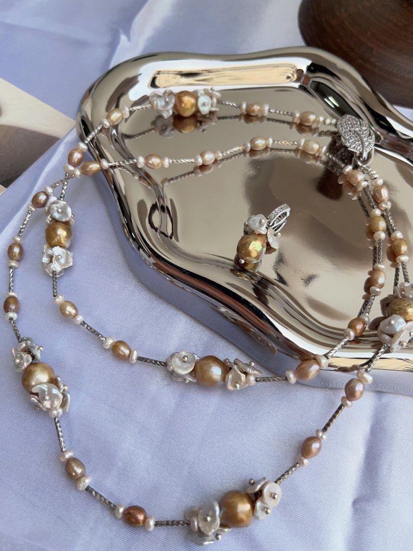 #PN886 [Floral Series] Freshwater Pearl Necklace | 74cm Long Sweater Necklace | Golden-green Baroque | Lustrous | Petals| Detachable Floral Pendant | Different Way of Wearing | Timeless Elegance in Every Pearl| Anniversary Gift 🎁