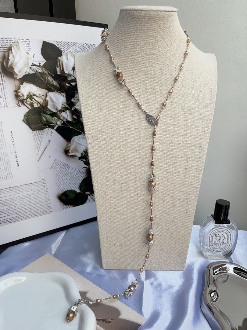 #PN886 [Floral Series] Freshwater Pearl Necklace | 74cm Long Sweater Necklace | Golden-green Baroque | Lustrous | Petals| Detachable Floral Pendant | Different Way of Wearing | Timeless Elegance in Every Pearl| Anniversary Gift 🎁