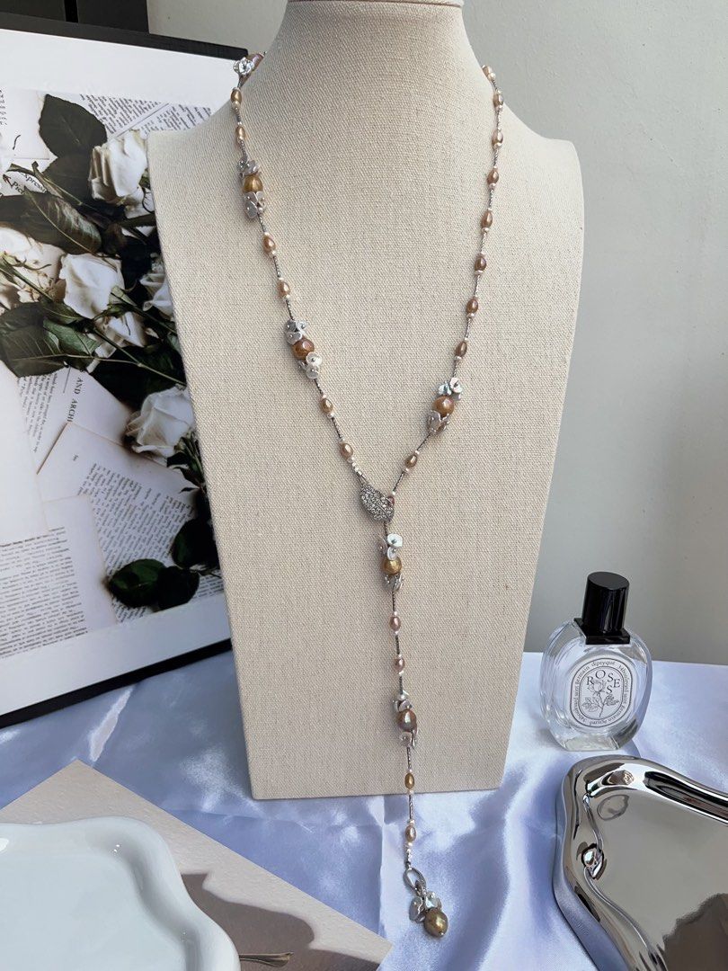 #PN886 [Floral Series] Freshwater Pearl Necklace | 74cm Long Sweater Necklace | Golden-green Baroque | Lustrous | Petals| Detachable Floral Pendant | Different Way of Wearing | Timeless Elegance in Every Pearl| Anniversary Gift 🎁