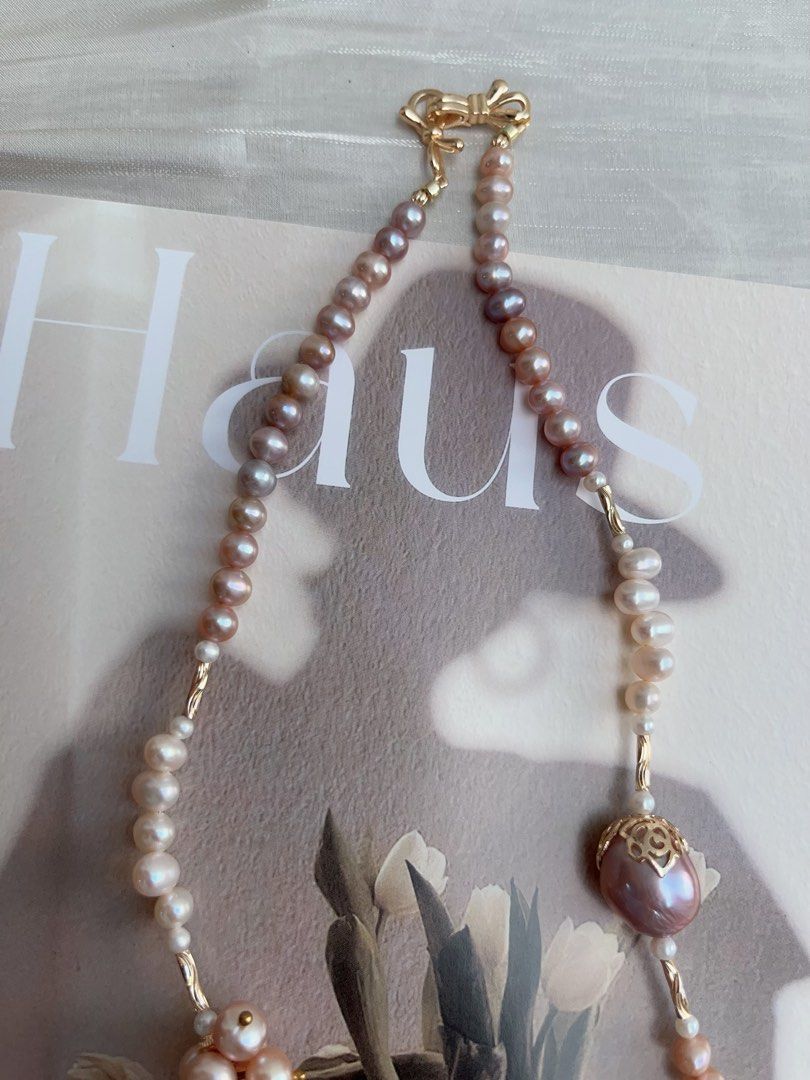 #PN941 [Floral Series] Freshwater Pearl Necklace | Big Fishtail Baroque | Avocado Lustre| 42cm| Excellent Lustre | Dangling Baroque | Petals| From the Sea to Your Jewelry Box