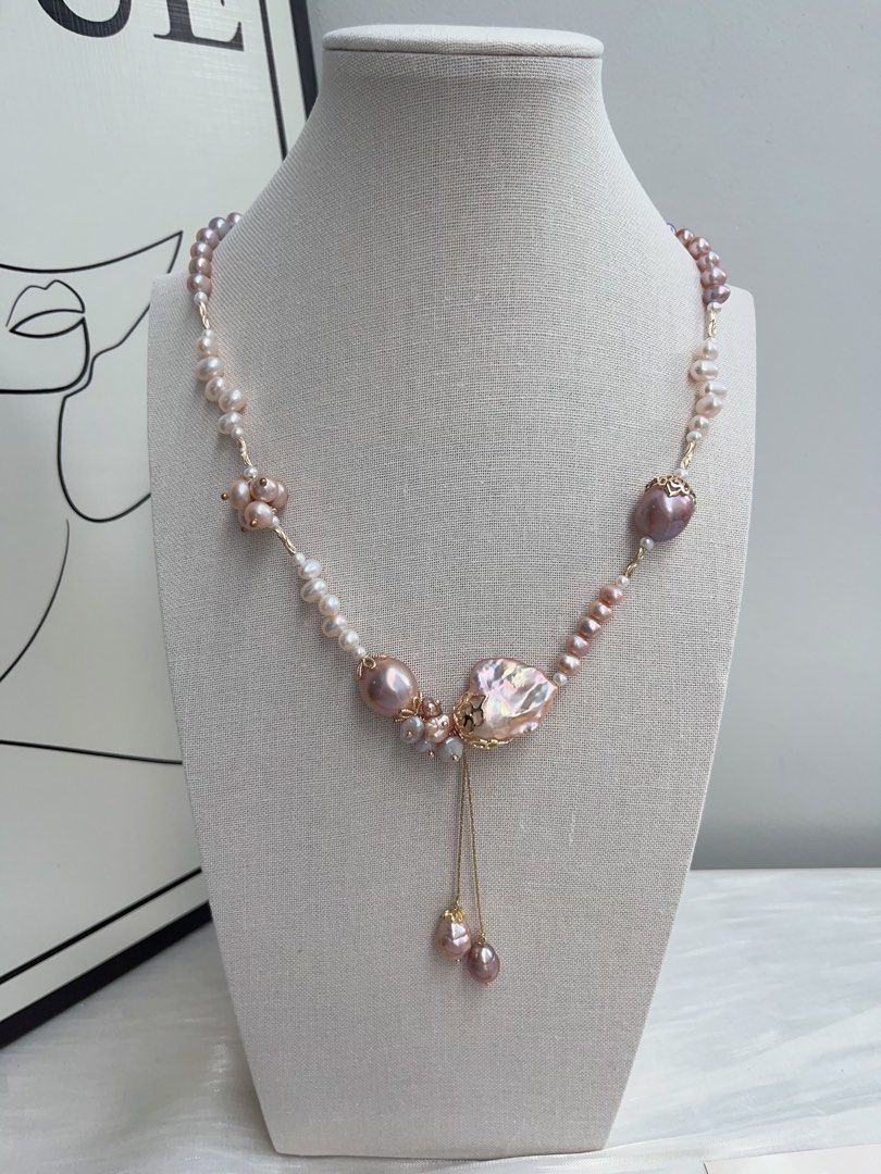 #PN941 [Floral Series] Freshwater Pearl Necklace | Big Fishtail Baroque | Avocado Lustre| 42cm| Excellent Lustre | Dangling Baroque | Petals| From the Sea to Your Jewelry Box