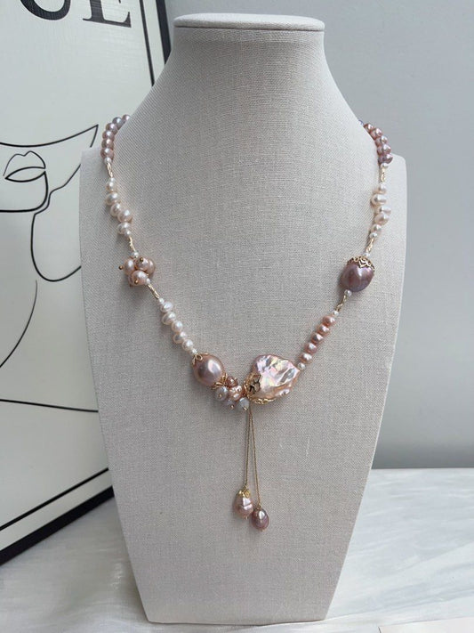 #PN941 [Floral Series] Freshwater Pearl Necklace | Big Fishtail Baroque | Avocado Lustre| 42cm| Excellent Lustre | Dangling Baroque | Petals| From the Sea to Your Jewelry Box