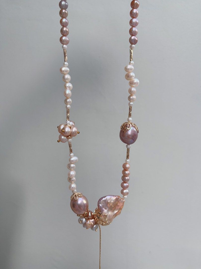 #PN941 [Floral Series] Freshwater Pearl Necklace | Big Fishtail Baroque | Avocado Lustre| 42cm| Excellent Lustre | Dangling Baroque | Petals| From the Sea to Your Jewelry Box