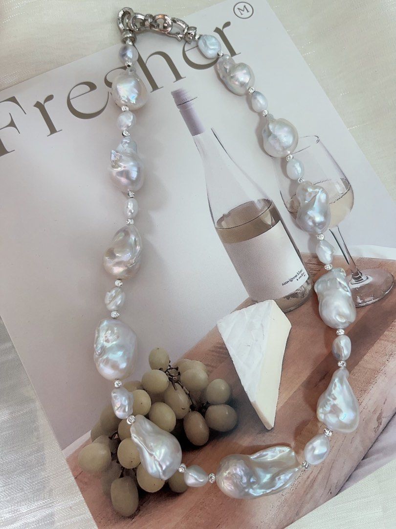 #PN963 Freshwater Pearl Necklace | White Fishtail Baroque Pearl | Blue Lustre Ancient Silver Block Pearl| Irregular | Low-key| 43cm| The Perfect Touch of Glamour
