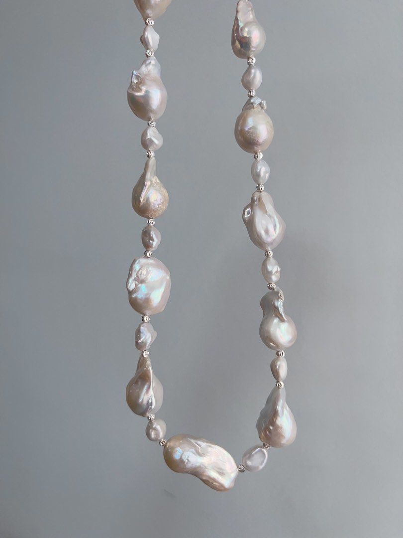 #PN963 Freshwater Pearl Necklace | White Fishtail Baroque Pearl | Blue Lustre Ancient Silver Block Pearl| Irregular | Low-key| 43cm| The Perfect Touch of Glamour