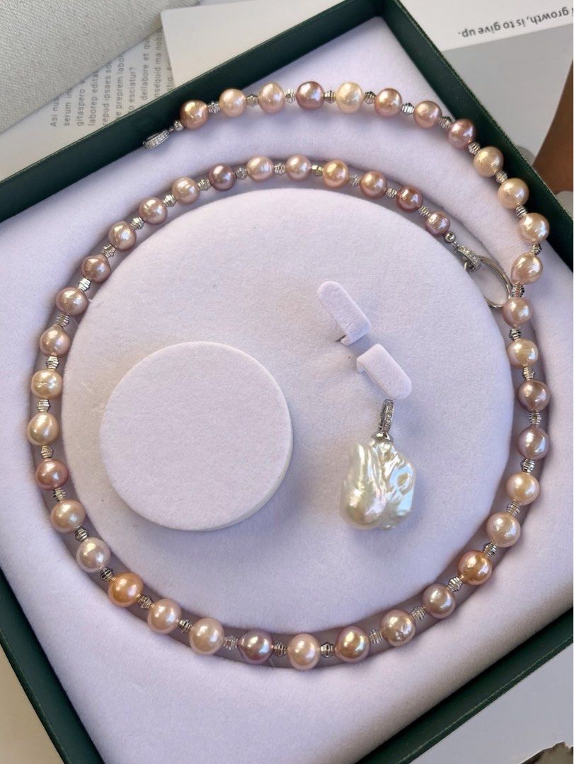 #PN475 Queens Style| Freshwater Pearl Necklace |Lustrous Edison Pearl|Mixed Colours|Big Removable Baroque Pearl Pendant