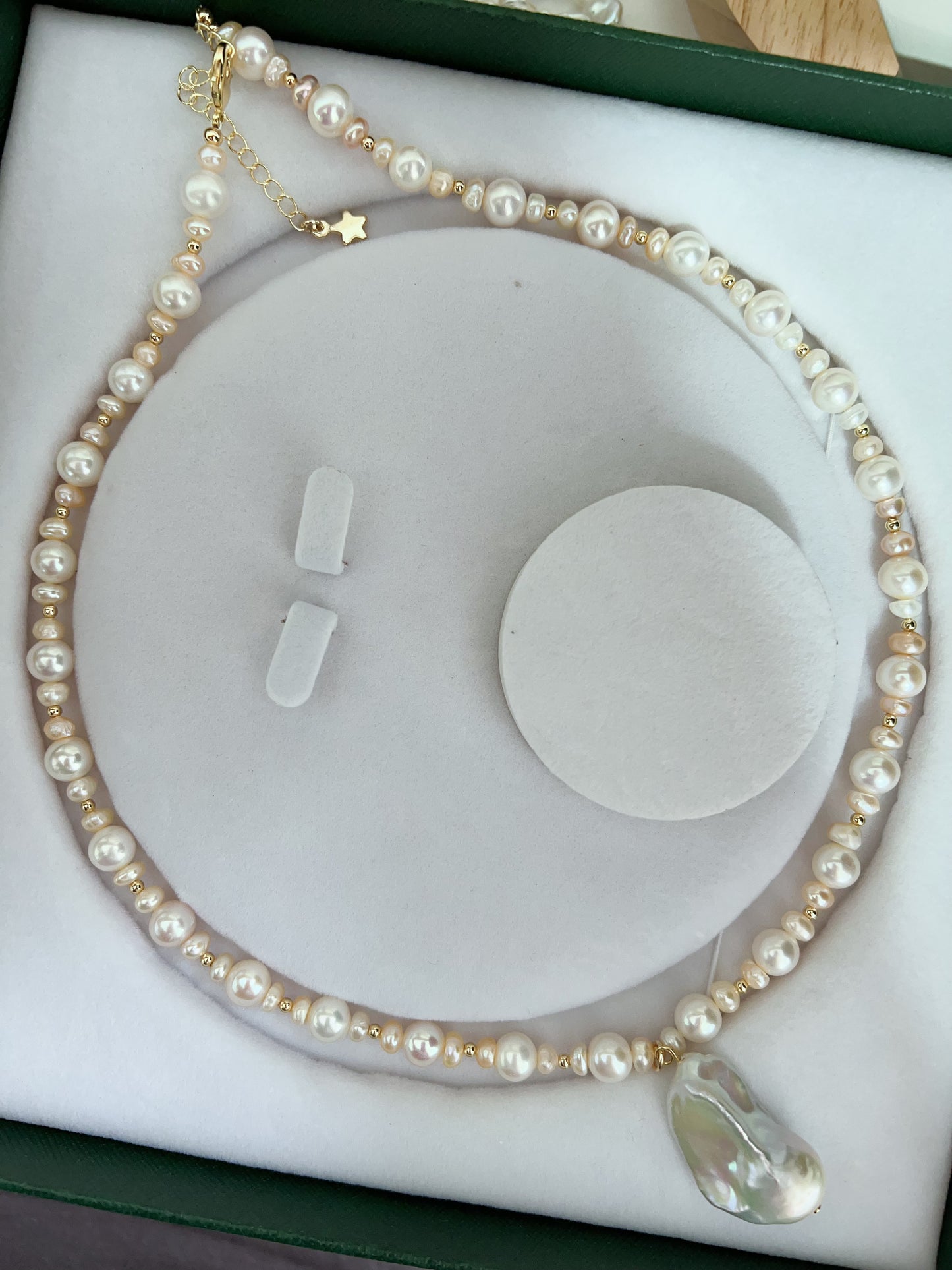 #PN1271 Freshwater pearl necklace light pink golden mixed shaped pearls natural flaws fishtail baroque pearl pendant 48+5cm