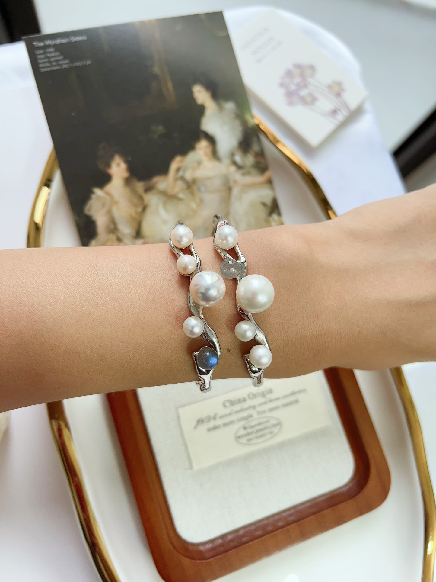 #B19 Freshwater pearl bangle lustrous pearl labradorite strong sheen titanium rust free adjustable