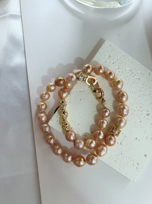 #PN1252 Freshwater Pearl Necklace 40cm lustrous golden wrinkle baroque pearl zircon