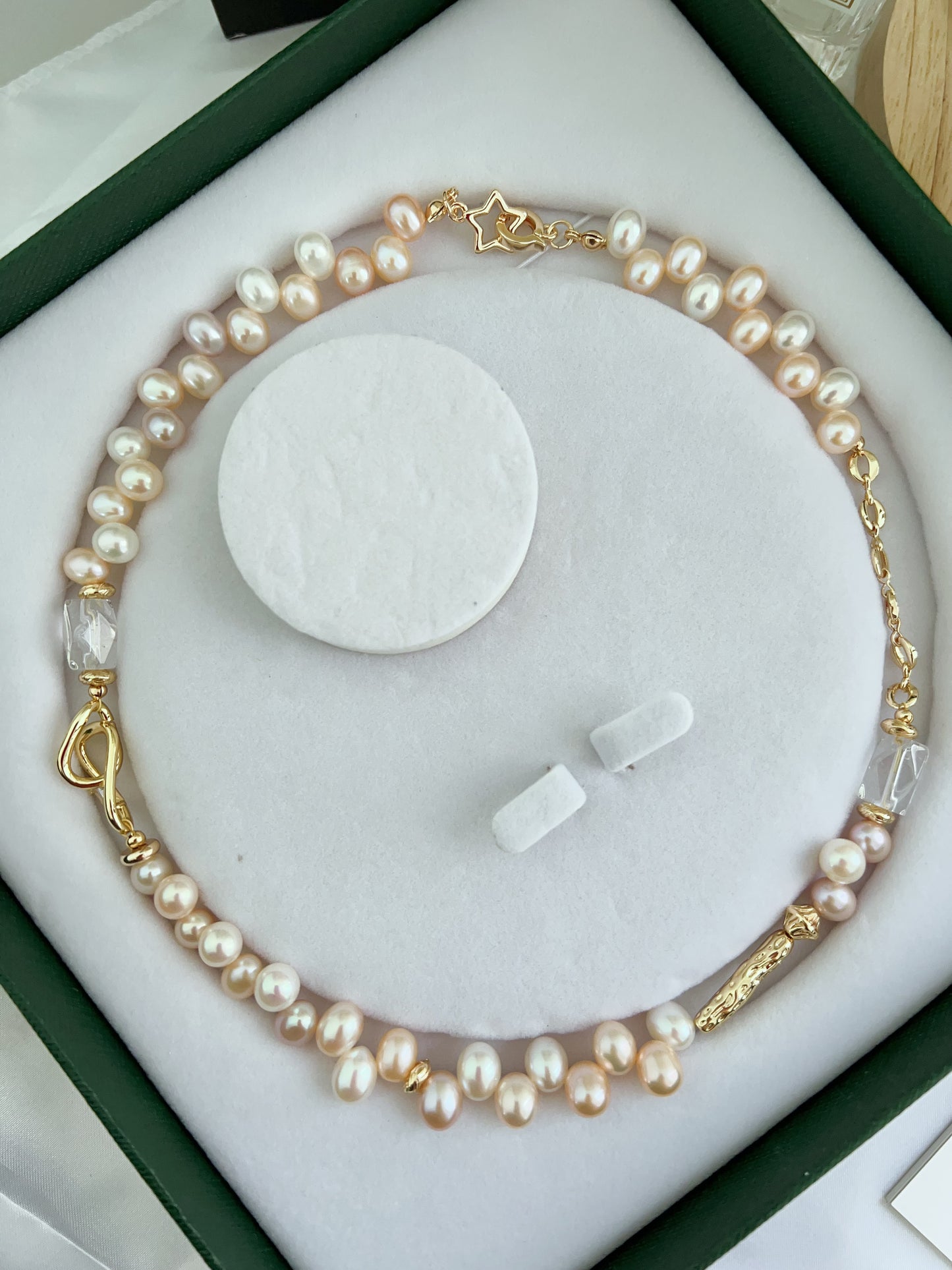 #PN1246 Freshwater Pearl Necklace & Bracelet Set chunky Rice Pearl clear quartz Freeform lace design Lustrous mixed colors