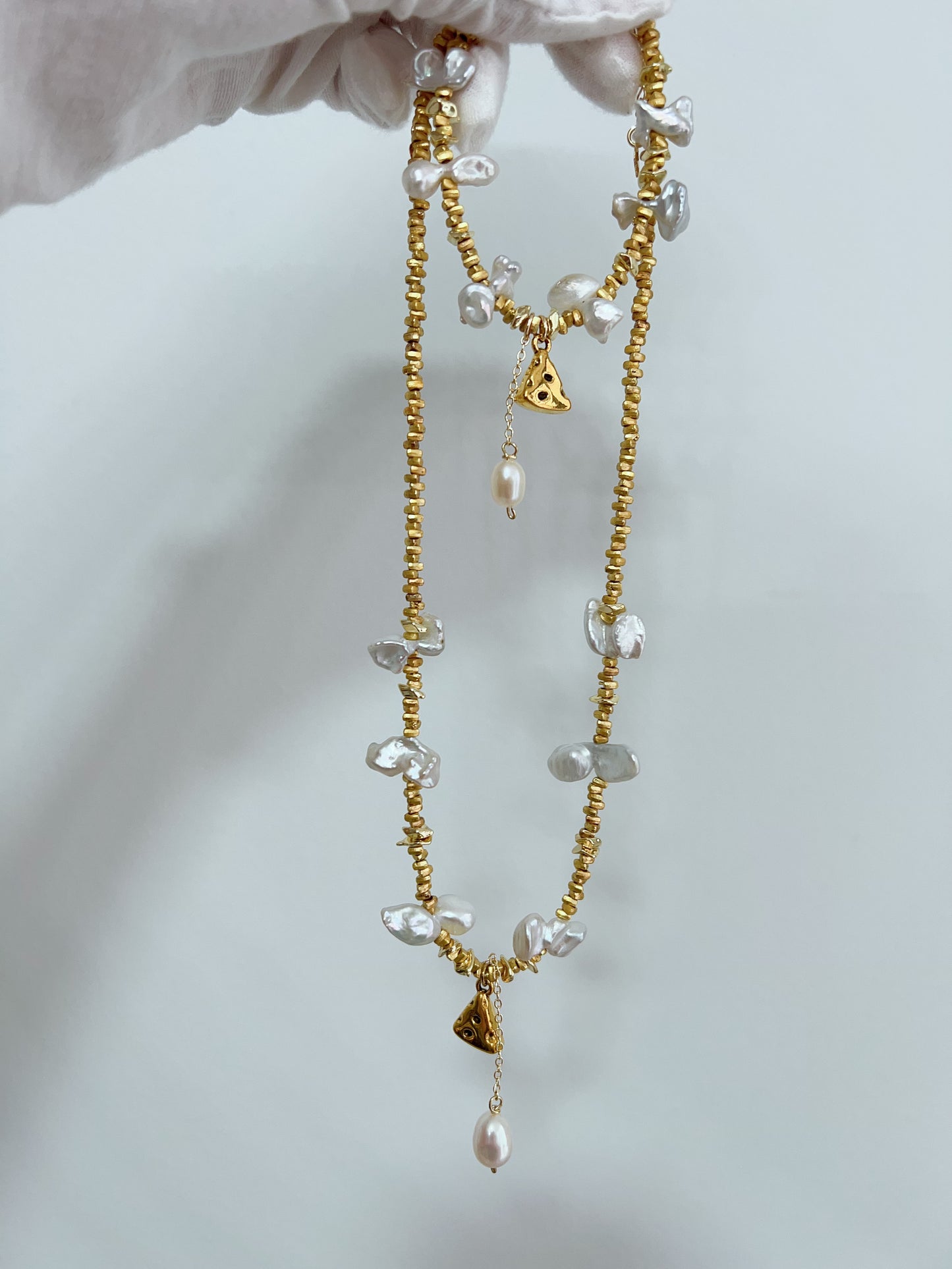 #PN1277 Freshwater pearl necklace & bracelet set irregular butterfly shaped pearl blue -silver lustre pendant cheese charm