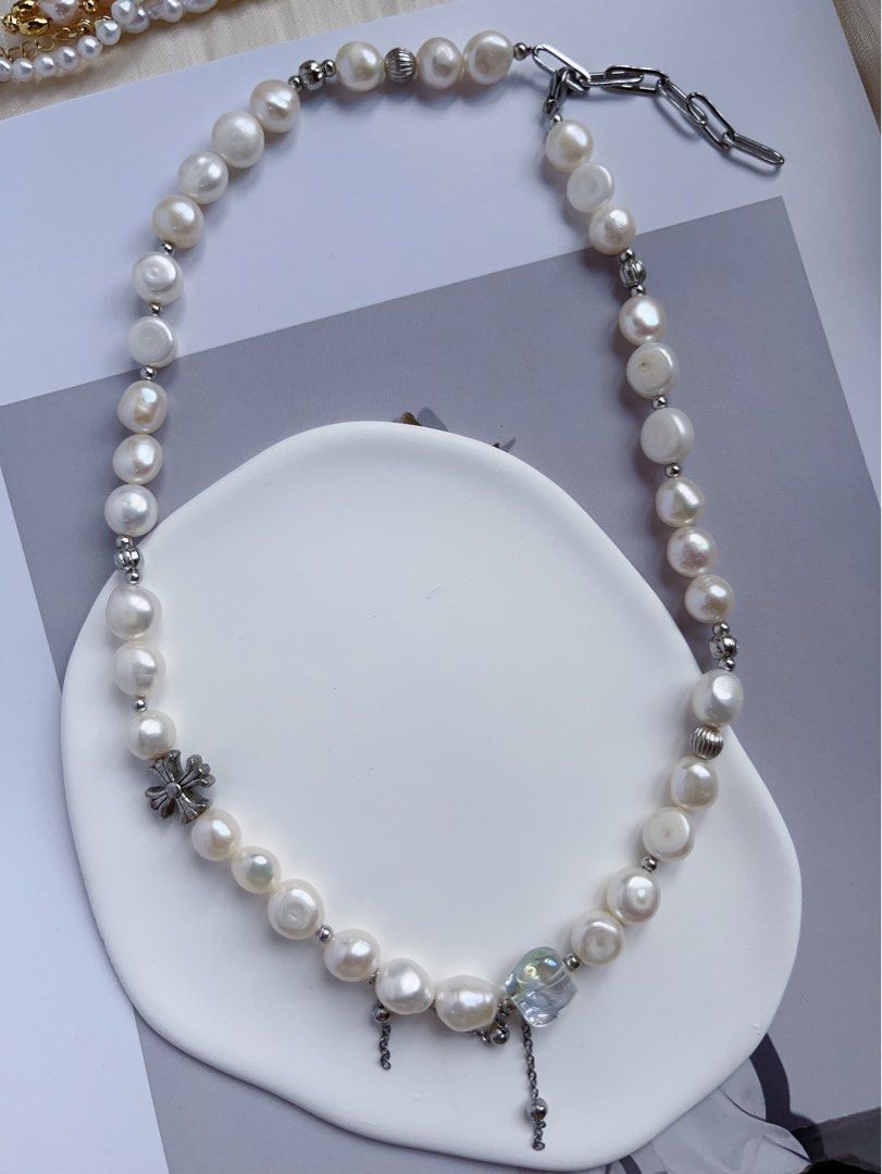 #PN557 [Snow White] Freshwater Pearl Necklace |Baroque Pearl |Natural Flaws |Dripping Chain|Cross